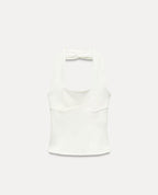 Neck traps tight top