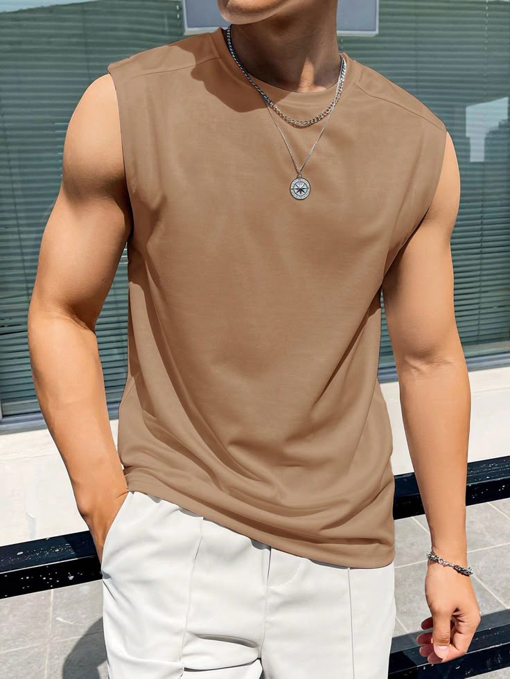 Sleeveless men t-shirt casual occasion