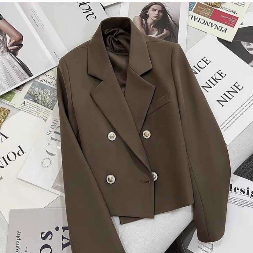 Elegant spring crop women brazzers