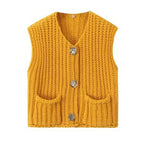 Three buttons V-neck pocket sleeveless top